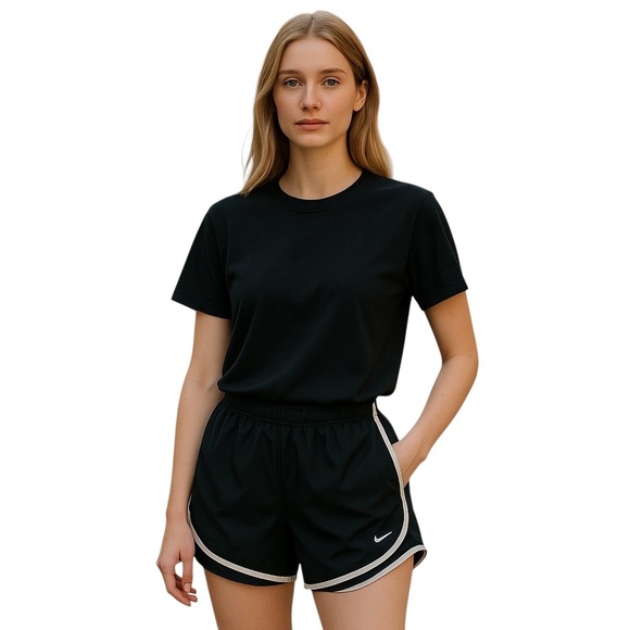 Nike Pants - Nike Dri-Fit Black & White Women's Running Athletic Shorts Size‎ Large